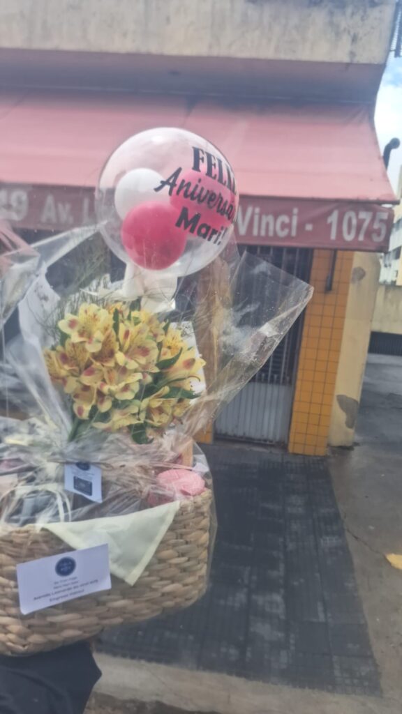 Entrega de presentes via motoboy